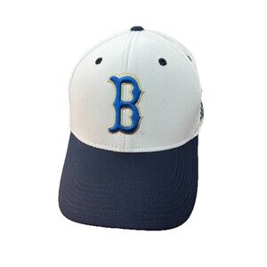 Adidas Climalite Men's Fitted Hat/Cap White L/XL Embroidered UCLA Bruins 3D Logo